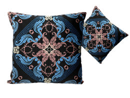 Pillow with filling/zip - Design 5 (CARMANI)